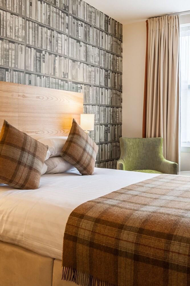 Abode Hotel