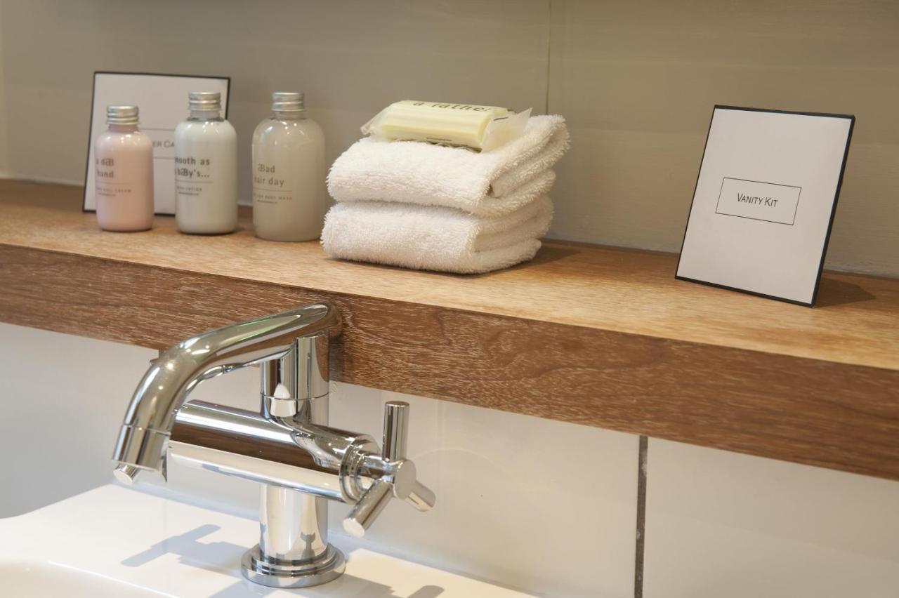 Abode Hotel 4*
